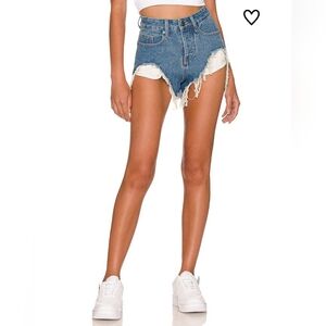 Superdown Quinn Distressed Denim Women Shorts Size 27 NWT